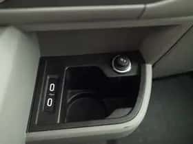 Volkswagen California (2022) thumbnail 36
