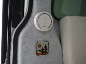 Volkswagen California (2022) thumbnail 43