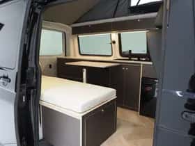 Volkswagen California (2022) thumbnail 44
