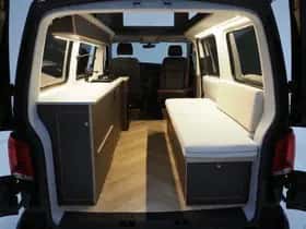 Volkswagen California (2022) thumbnail 65