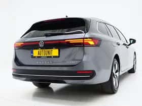 Volkswagen Passat (2025) thumbnail 9