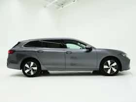 Volkswagen Passat (2025) thumbnail 10