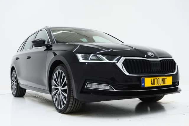 Škoda Octavia (2020) thumbnail 11