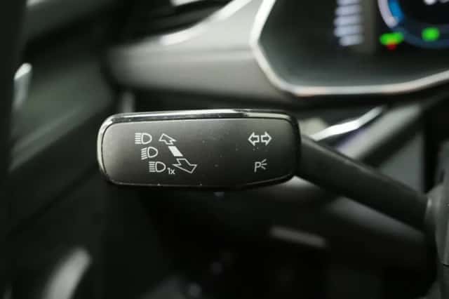 Škoda Octavia (2020) thumbnail 23