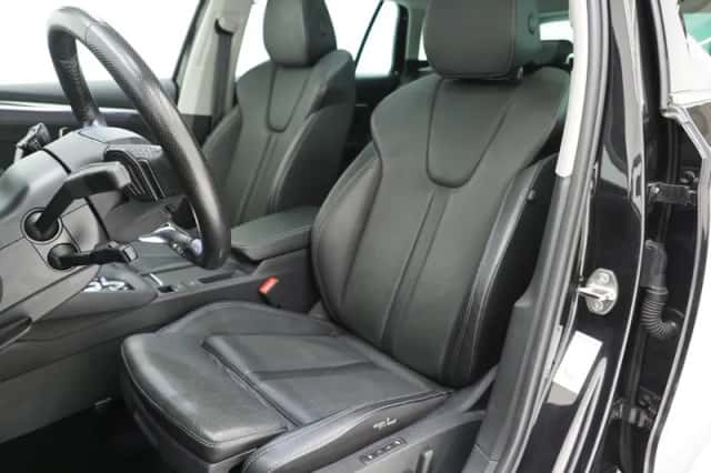 Škoda Octavia (2020) thumbnail 4
