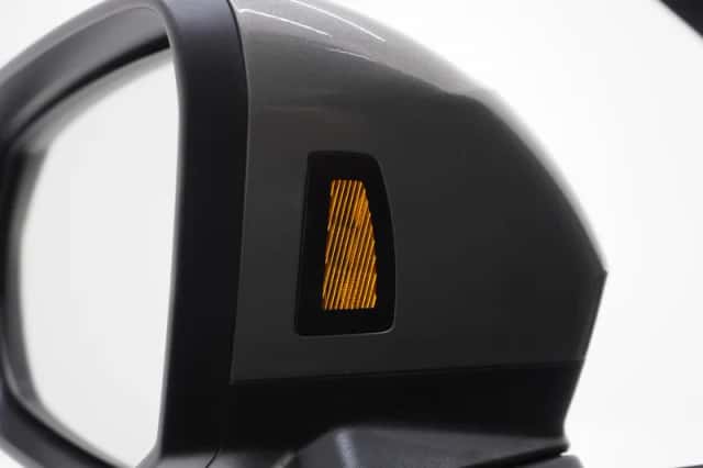 Audi Q3 (2021) thumbnail 16