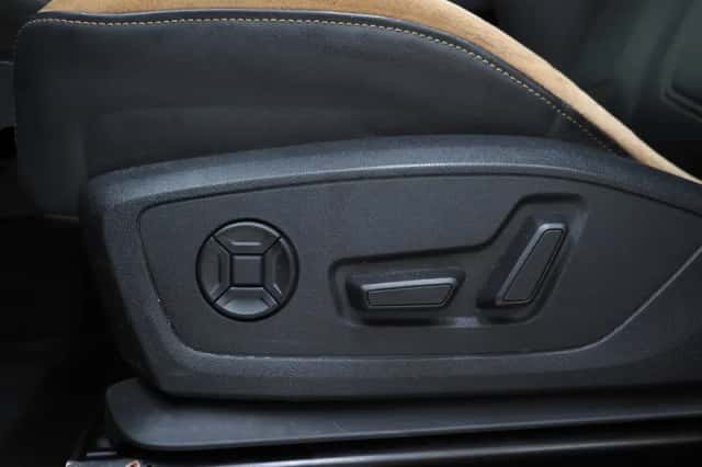 Audi Q3 (2021) thumbnail 23