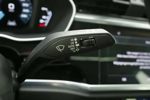Audi Q3 (2021) thumbnail 22