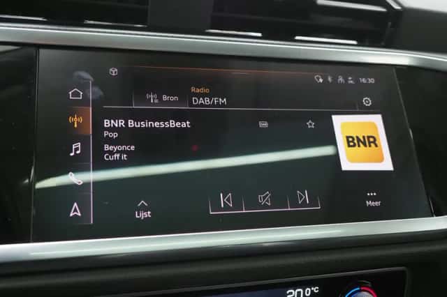 Audi Q3 (2021) thumbnail 24