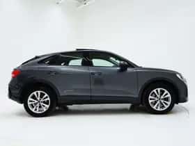 Audi Q3 (2021) thumbnail 9