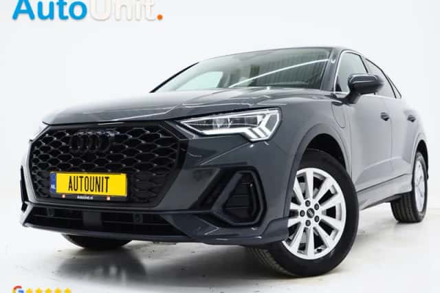 Audi Q3 (2022) thumbnail 1