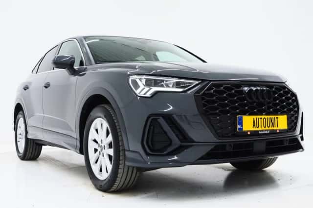 Audi Q3 (2022) thumbnail 11