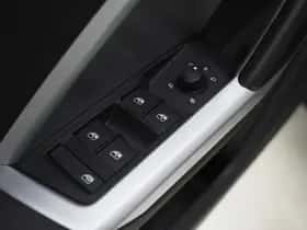 Audi Q3 (2022) thumbnail 18