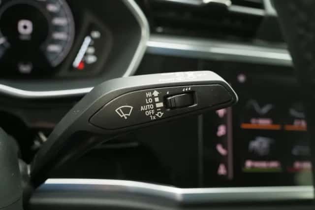 Audi Q3 (2022) thumbnail 24