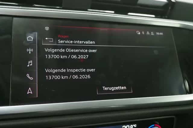 Audi Q3 (2022) thumbnail 30