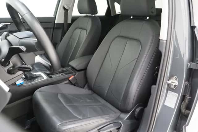 Audi Q3 (2022) thumbnail 4