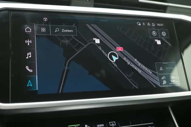 Audi A6 (2022) thumbnail 30