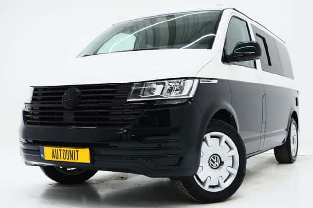 Volkswagen California (2020) thumbnail 3