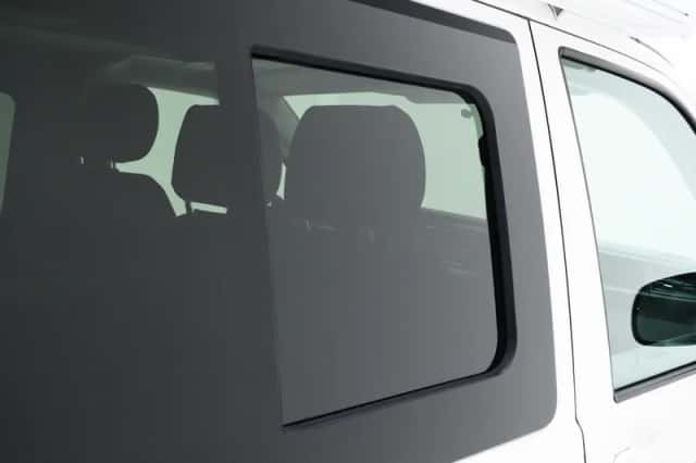 Volkswagen California (2020) thumbnail 26
