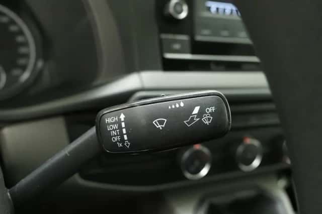 Volkswagen California (2020) thumbnail 39