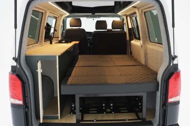 Volkswagen California (2020) thumbnail 64