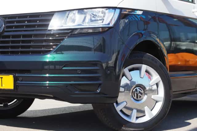 Volkswagen California (2020) thumbnail 9