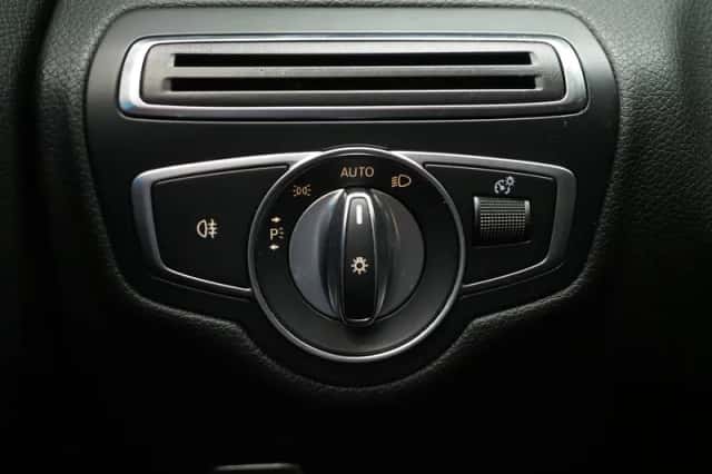 Mercedes-Benz C-Klasse (2017) thumbnail 20