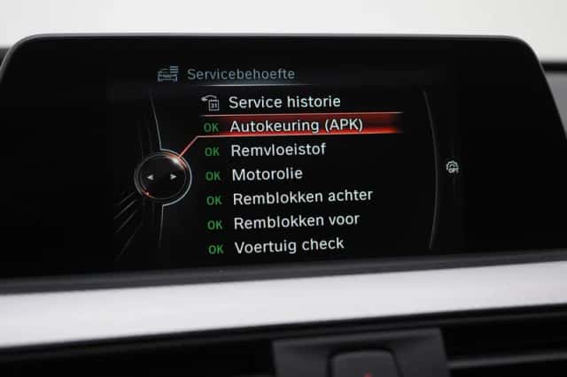 BMW 3-Serie (2016) thumbnail 27