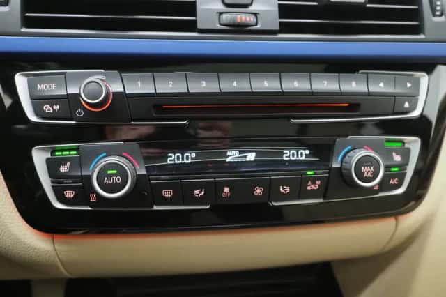 BMW 3-Serie (2016) thumbnail 31