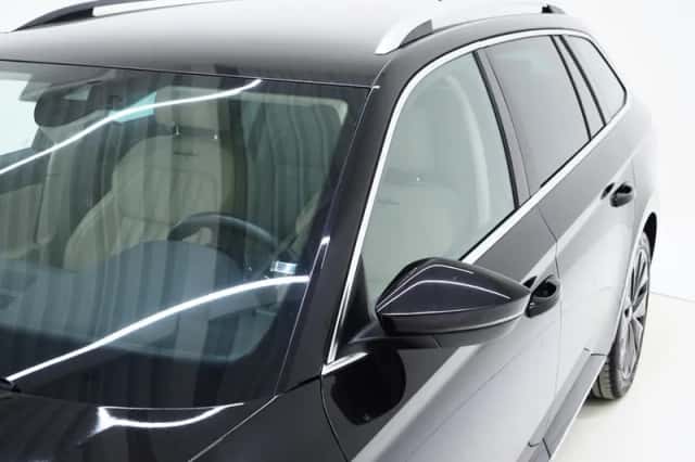 Škoda Superb (2022) thumbnail 13