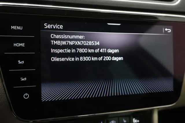 Škoda Superb (2022) thumbnail 31