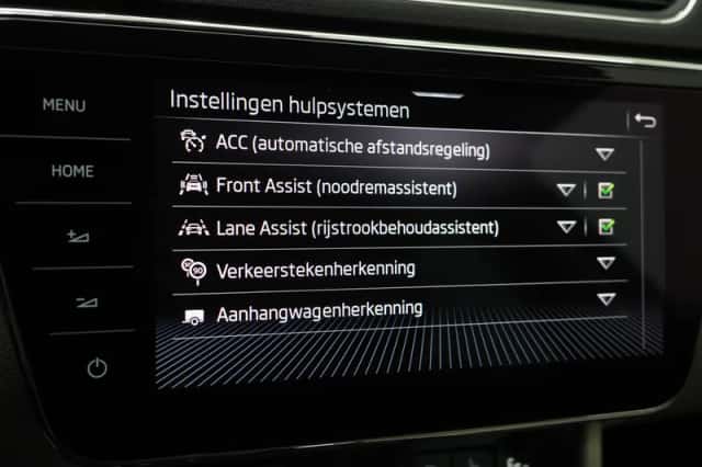 Škoda Superb (2022) thumbnail 32