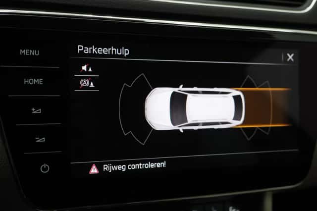 Škoda Superb (2022) thumbnail 33