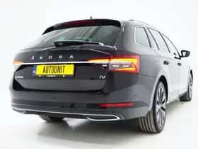 Škoda Superb (2022) thumbnail 9