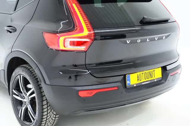 Volvo XC40 (2020) thumbnail 14