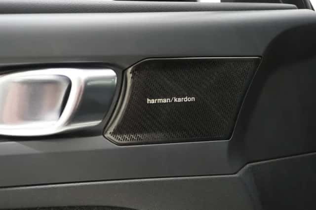 Volvo XC40 (2020) thumbnail 18