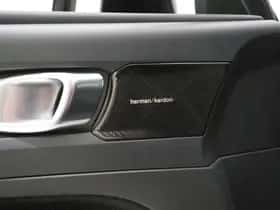 Volvo XC40 (2020) thumbnail 18