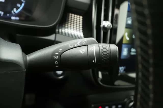 Volvo XC40 (2020) thumbnail 23