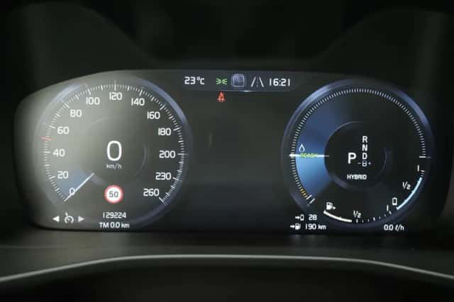 Volvo XC40 (2020) thumbnail 24
