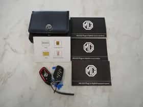 MG MG HS (2023) thumbnail 8