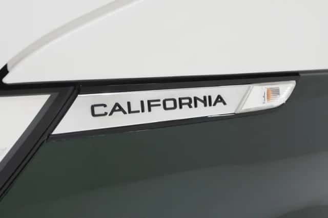 Volkswagen California (2020) thumbnail 24