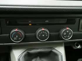 Volkswagen California (2020) thumbnail 40