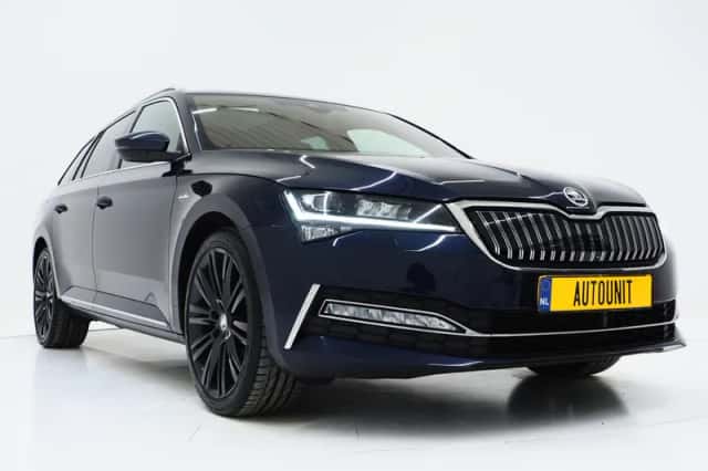 Škoda Superb (2020) thumbnail 11
