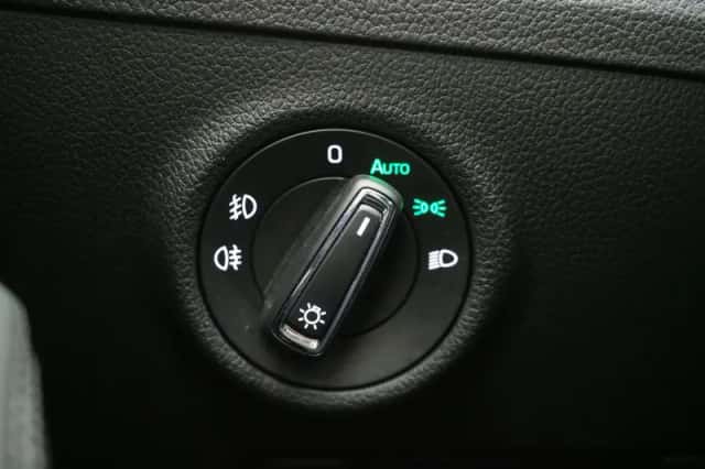 Škoda Superb (2020) thumbnail 22