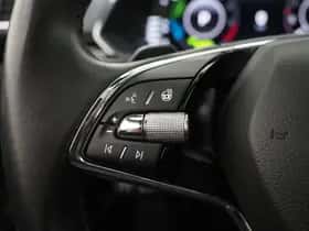 Škoda Superb (2020) thumbnail 25