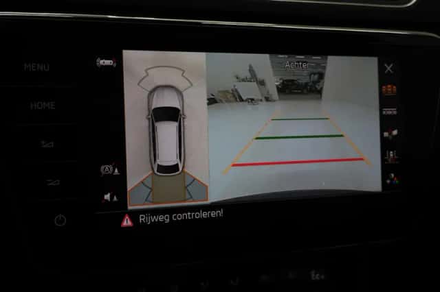 Škoda Superb (2020) thumbnail 34
