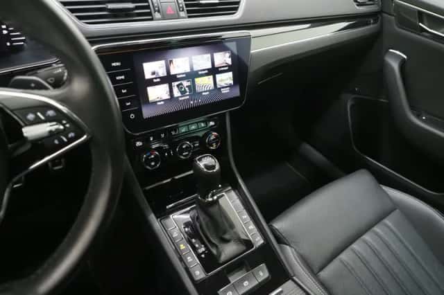 Škoda Superb (2020) thumbnail 38