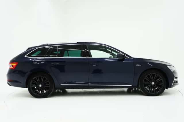 Škoda Superb (2020) thumbnail 10