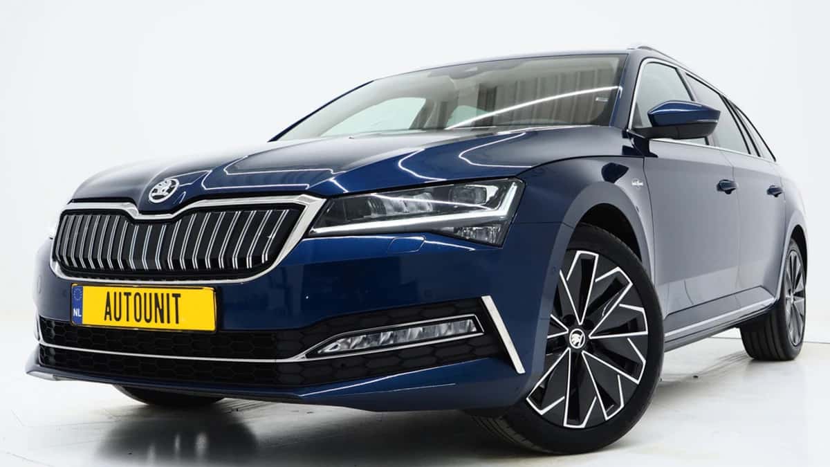 Škoda Superb (2022) — foto 1