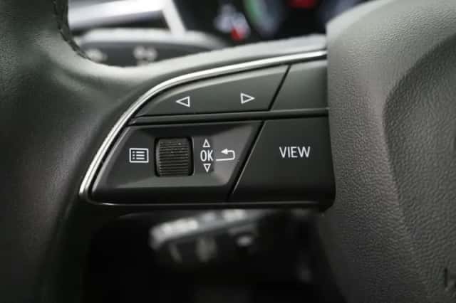 Audi Q3 (2022) thumbnail 22